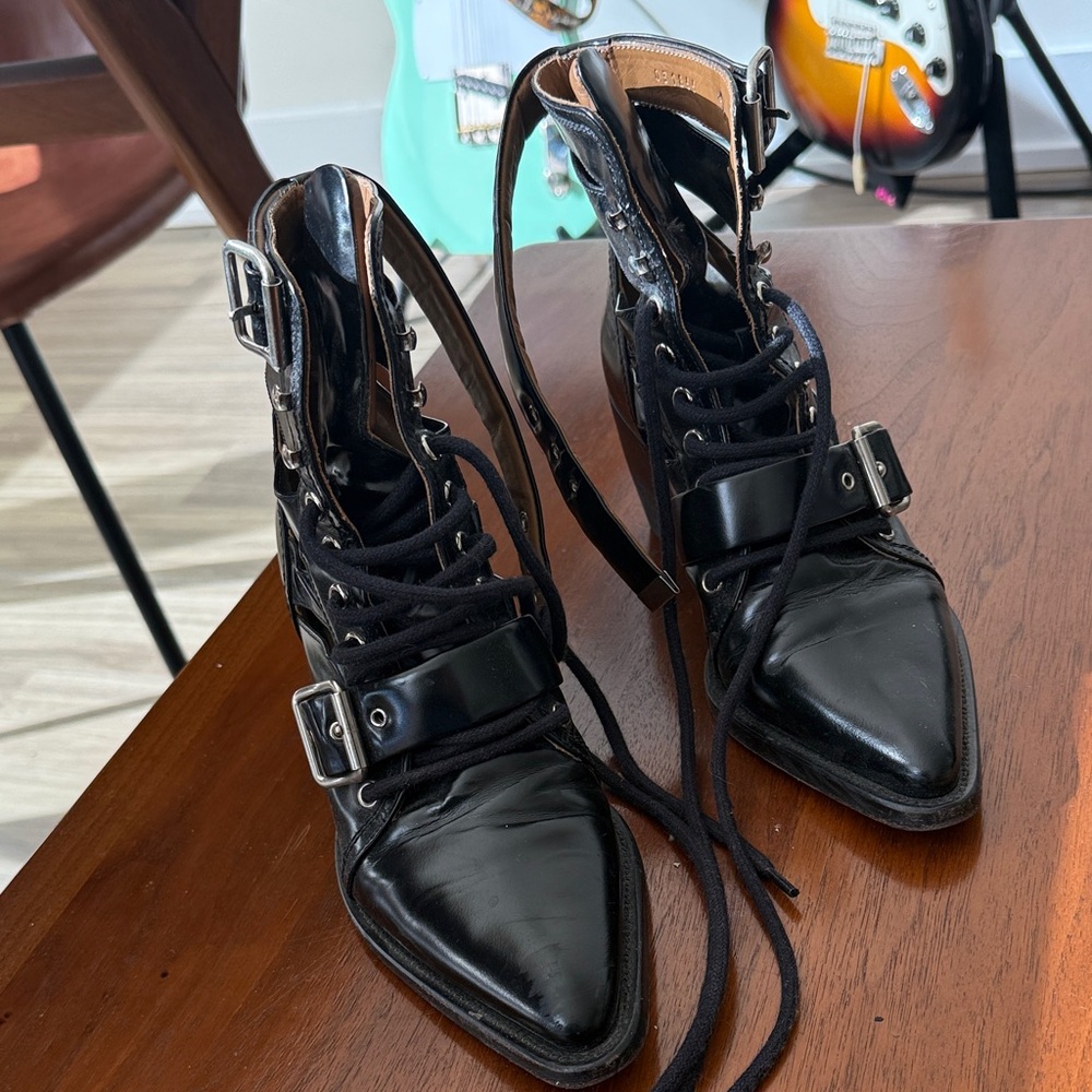 Chloe Black Leather Lace-Up Boots